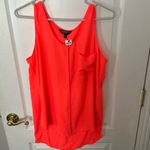Express flowy tank NWT